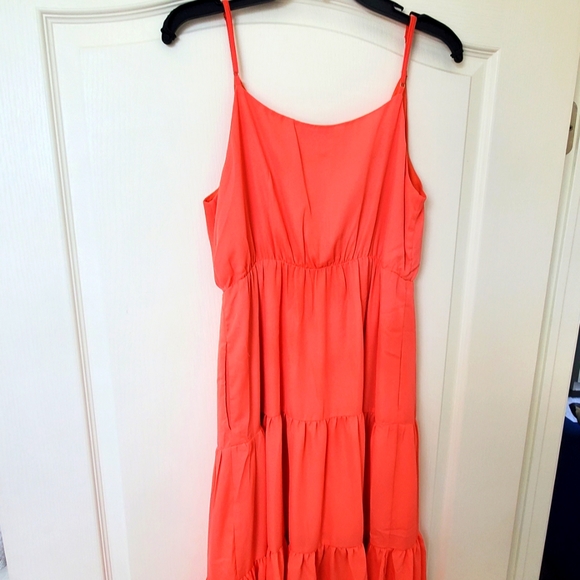 Racheal-dress size medium, salmon color - Picture 2 of 2